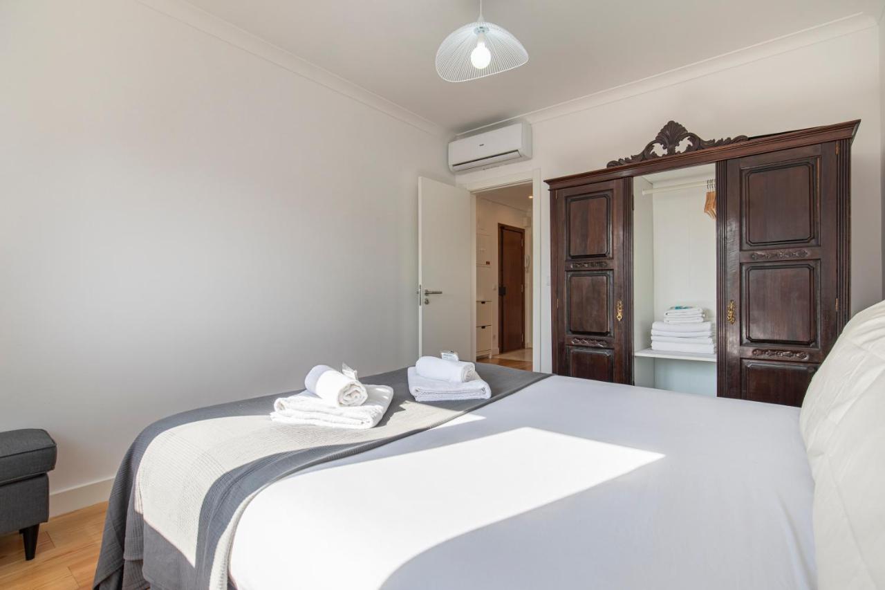 Lovelystay - Sunny 1Bdr Apartment W/Terrace Lisboa Exterior foto