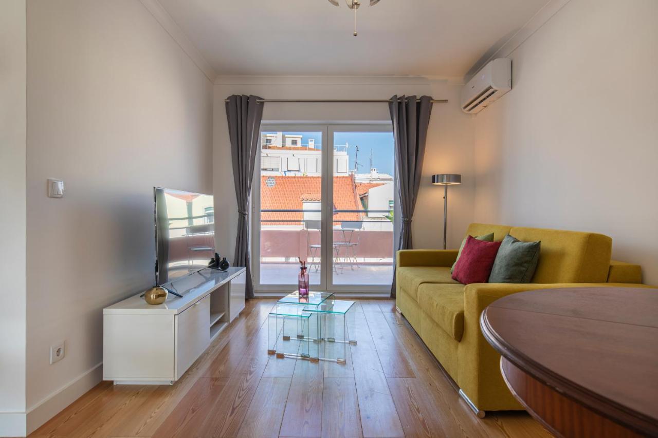 Lovelystay - Sunny 1Bdr Apartment W/Terrace Lisboa Exterior foto