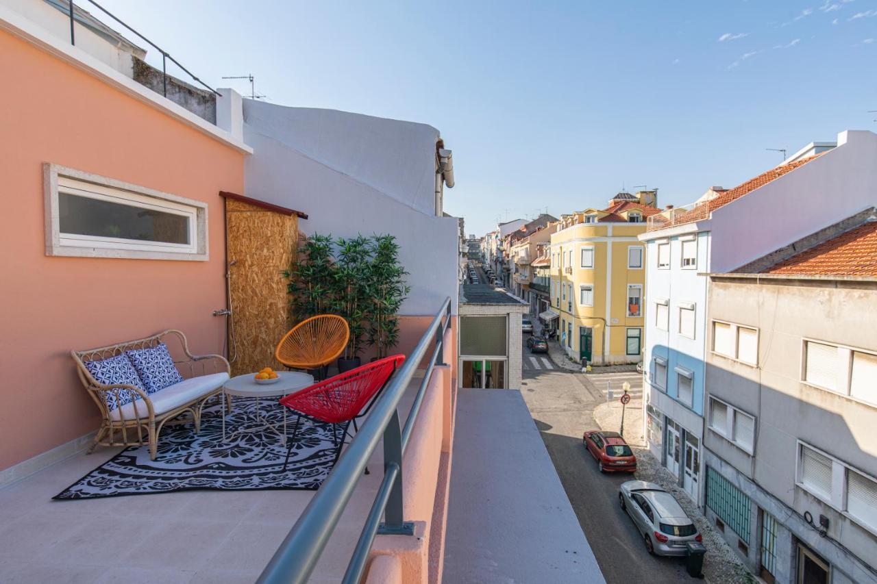 Lovelystay - Sunny 1Bdr Apartment W/Terrace Lisboa Exterior foto